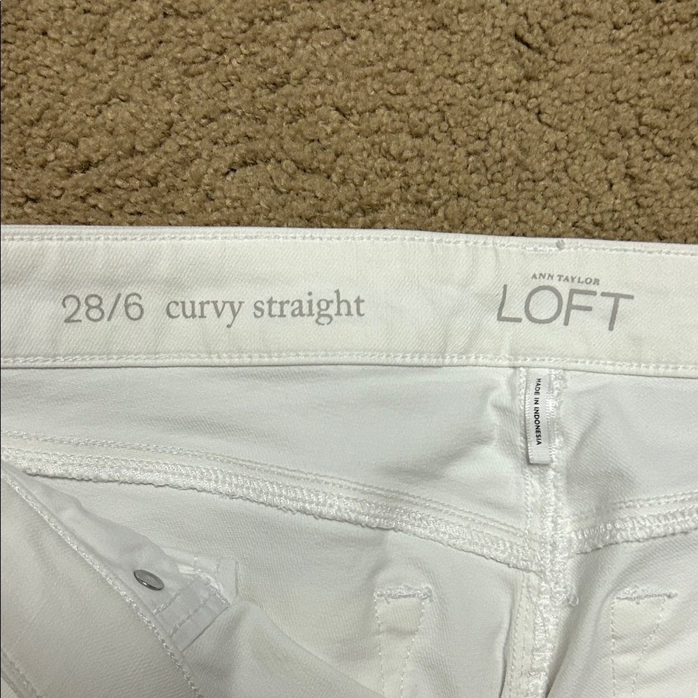 LOFT White Curvy Straight Pants